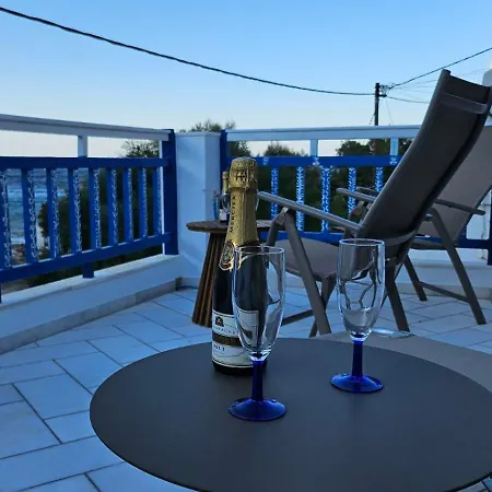 Sea Breeze Retreat * Lionas